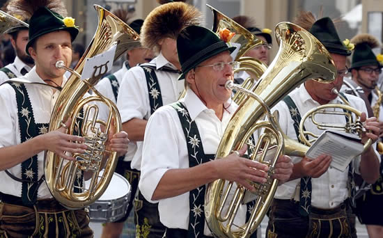 Termine Wiesn 2025 - Munich Oktoberfest Dates and Terms